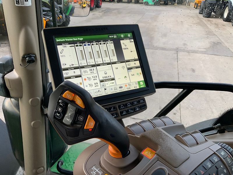 John Deere 6230R Tractor (ST24280)