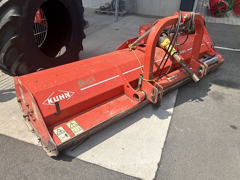 Kuhn VKM 280