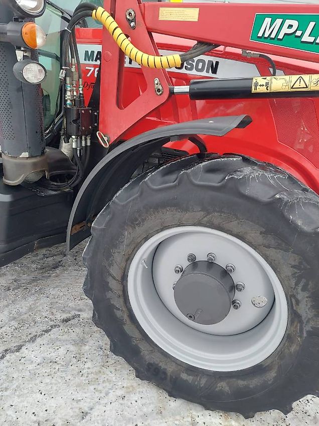 Massey Ferguson 7615 Dyna-4 Essential