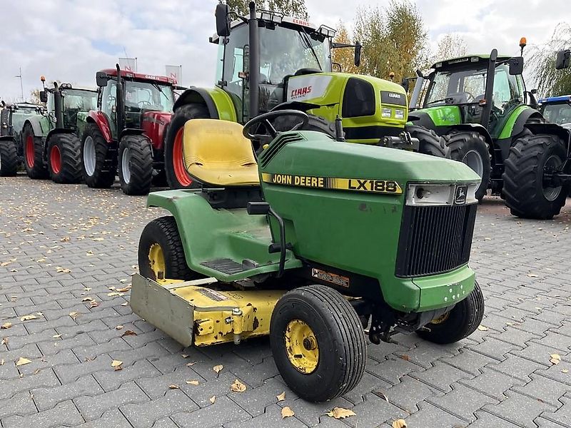 John Deere LX188