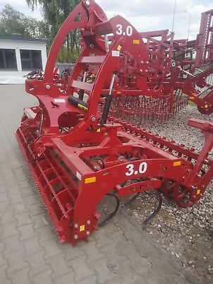 Lupus Agregat uprawowo-siewny 3m / Anbau- und Aussaatgerät 3m / Cultivating and sowing unit 3m