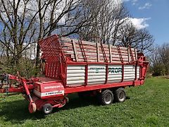 Pöttinger Ernteprofi 3 Ladewagen