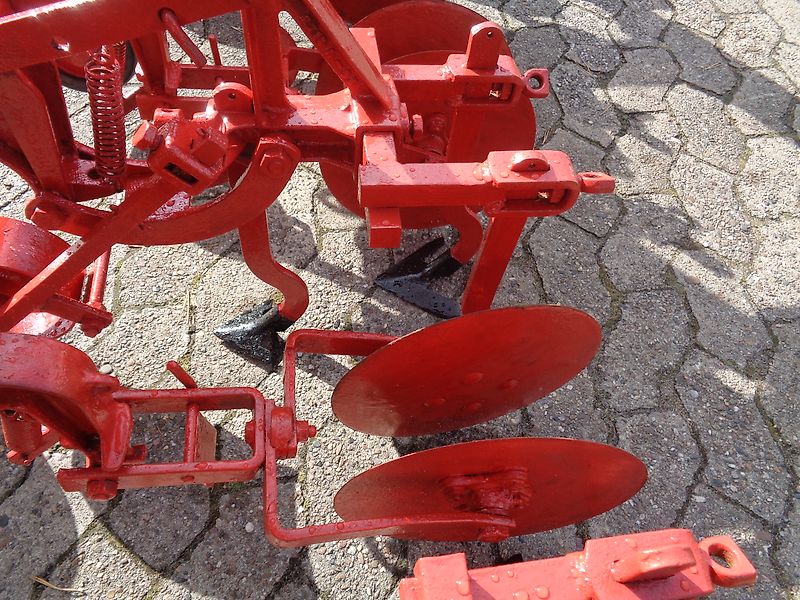 Rau Sechs reihige Fronthacke mit Akkord Dreieck von Weiste mit Hackschutzscheiben kein Schmotzer Einböck Köckerling Hatzenbichler Universalhackgerät