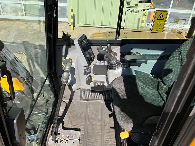 JCB 60C2 Pro