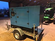 John Deere 60 KVA på trailer