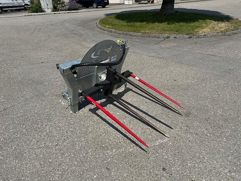 Fliegl Rundballenabwickler / Ballenabroller