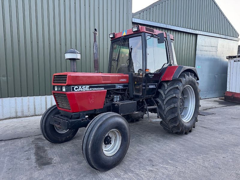 Case International 1056XL 2WD