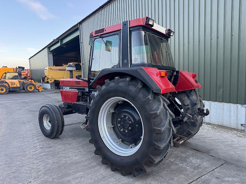 Case International 1056XL 2WD