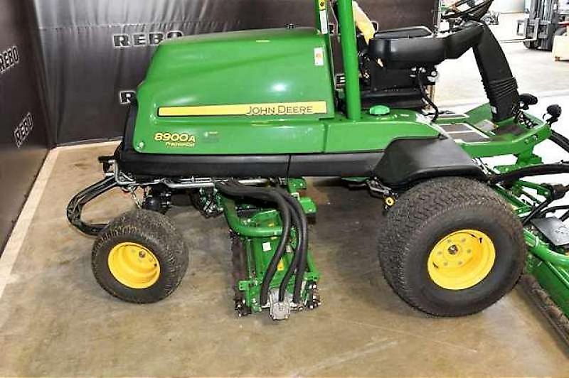 John Deere 8900A PRECISIONCUT G