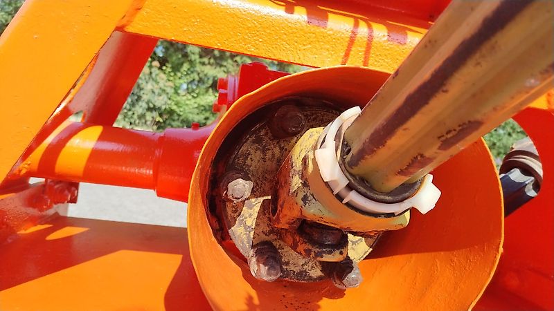 Howard Howard HR40 Bodenfräse 265cm Arbeitsbreite Keine Celli Krone Maschio Fräse Messersatz 80%