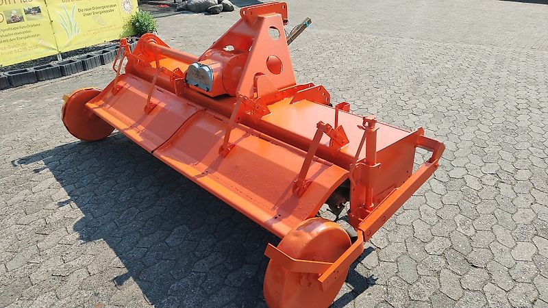 Howard Howard HR40 Bodenfräse 265cm Arbeitsbreite Keine Celli Krone Maschio Fräse Messersatz 80%