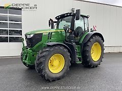 John Deere 6230R