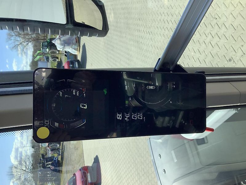 Massey Ferguson 8S.305 Dyna-VT Exclusive