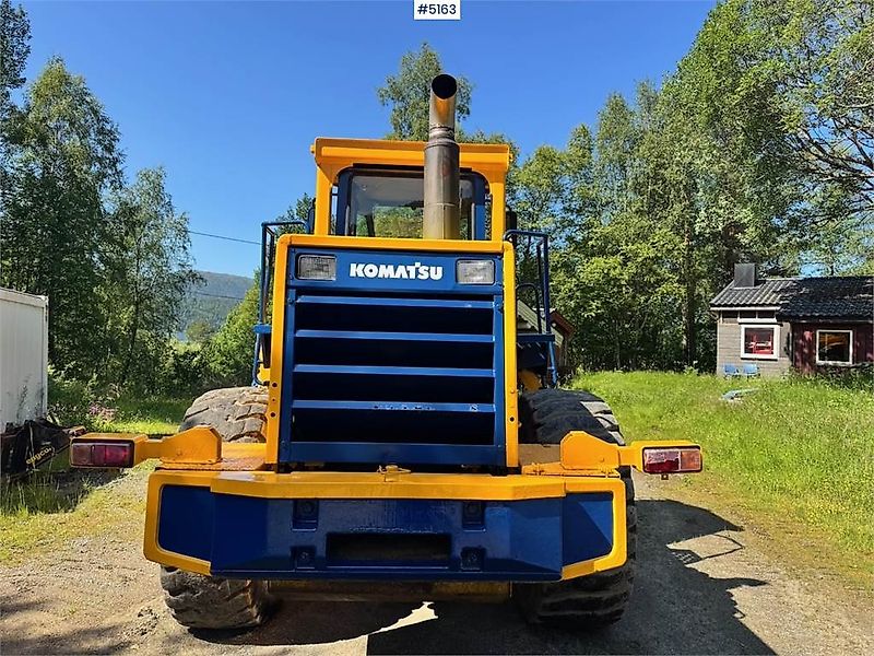 Komatsu WA420-1