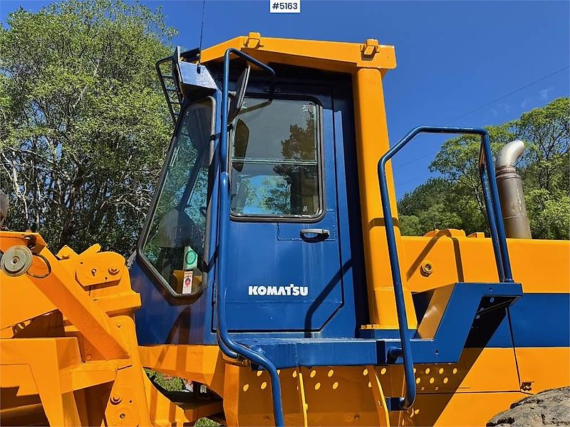 Komatsu WA420-1