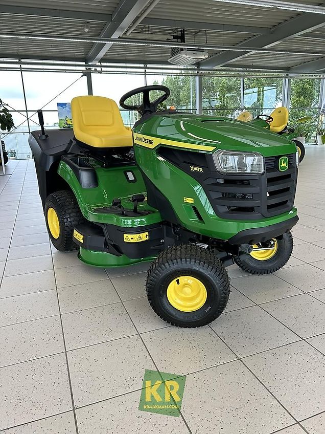 John Deere X147R #692965