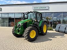John Deere 6110M