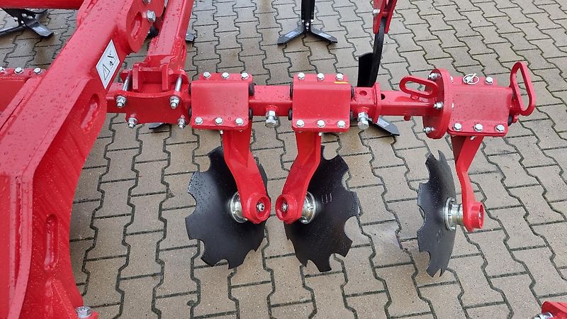 Lupus Agregat bezorkowy LUPUS 3,0 m / LUPUS pflugloser Grubber 3,0 m