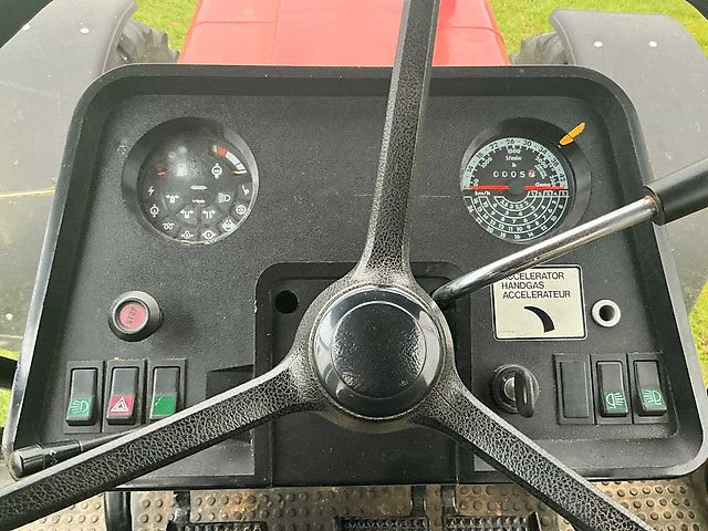 Case international 1056XL