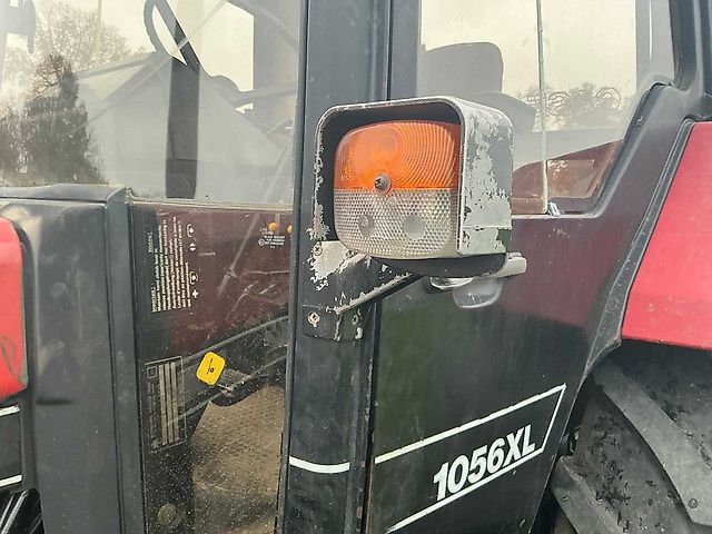 Case international 1056XL