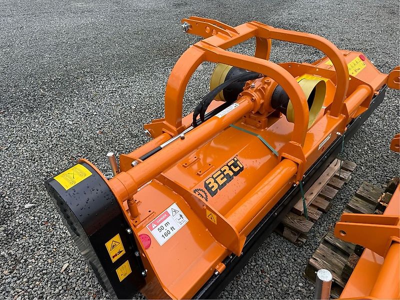 Berti EKR/S 250 Front und Heckanbau