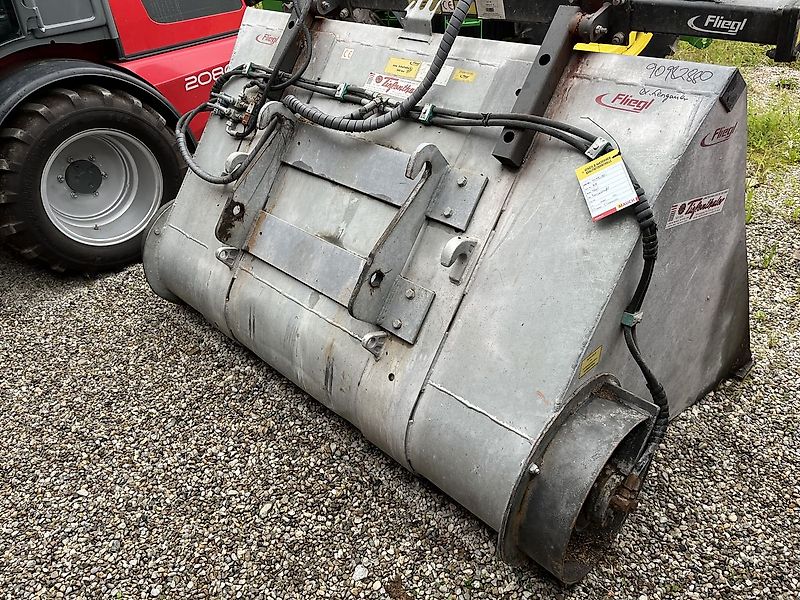 Fliegl Einfütterungsschaufel 2000mm Weidemann HV / Euro