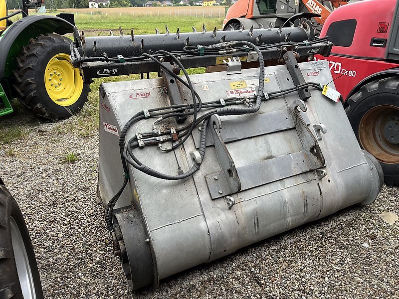Fliegl Einfütterungsschaufel 2000mm Weidemann HV / Euro