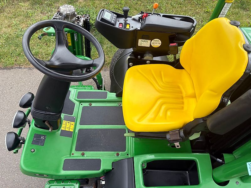 John Deere 7500AE