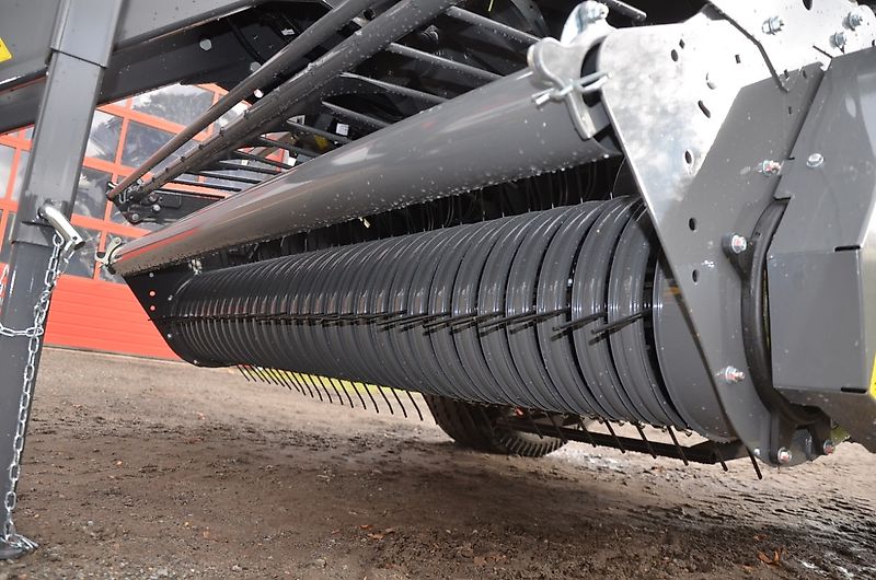 Claas ROLLANT 520 RC