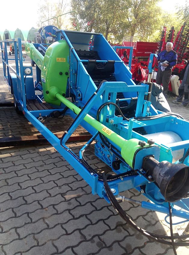 KRUKOWIAK; ( Schwadaufnehmer ) PYRUS II - Z ( Zwiebelsammler- Schwadaufnehmer)