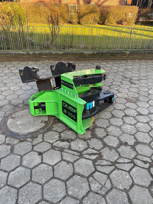 OMEF BI300 Fällgreifer mit Sammeleinheit
