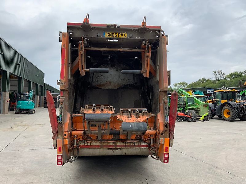 Mercedes-Benz Mercedes Econic 2630 Refuse Truck (ST22875)