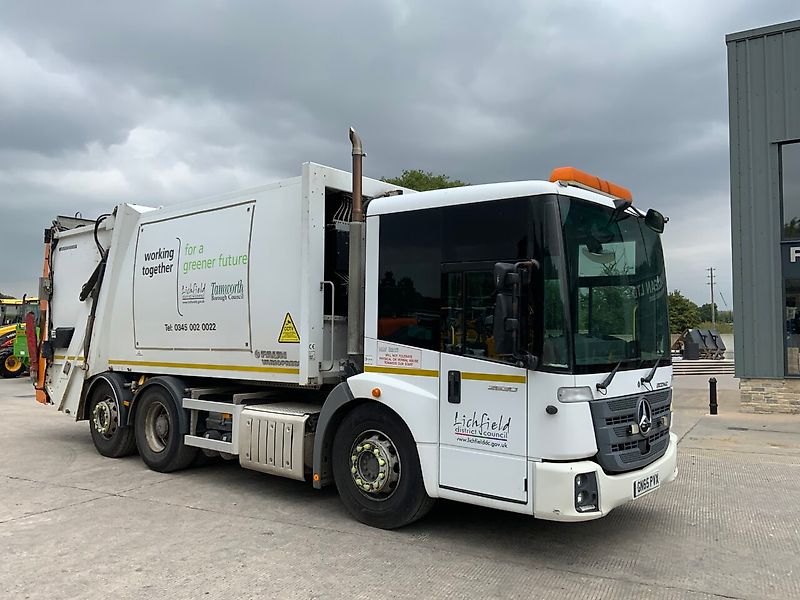 Mercedes-Benz Mercedes Econic 2630 Refuse Truck (ST22875)