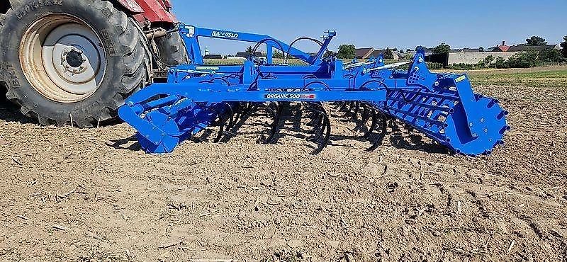 Namyslo Saatbeetbereitung / Seedbed cultivator / Combiné de préparation / Argegat para cultivo poco profundo / Argegat do płytkiej uprawy Organic 5 m