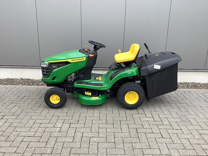 John Deere X117R