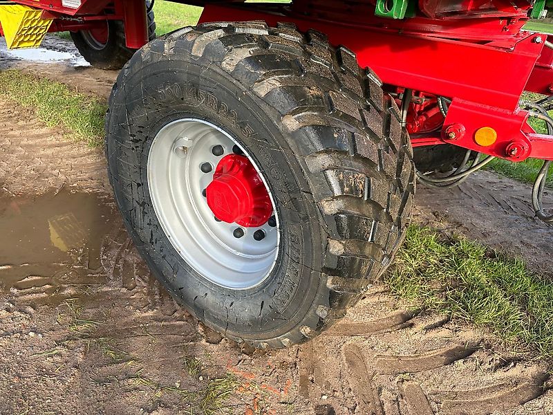 Kröger Agroliner HKD 302