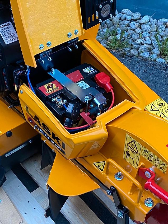 Laski Stubbenfräse Stockfräse Baumstumpffräse Wurzelstockfräse