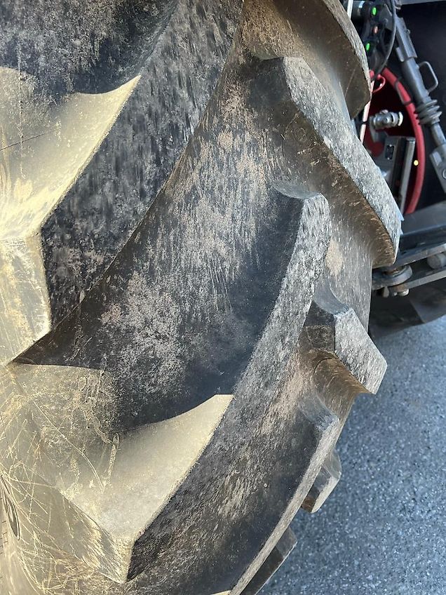 Fendt 828 Vario S4 ProfiPlus *Motor neu*