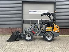 Giant G2200 E X-TRA minishovel volledig elektrisch !!!