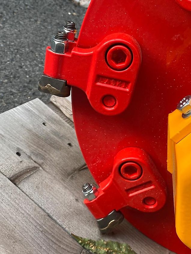 Laski Stubbenfräse Stockfräse Baumstumpffräse Wurzelstockfräse