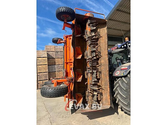 Struik 8LKA75 Loofklapper