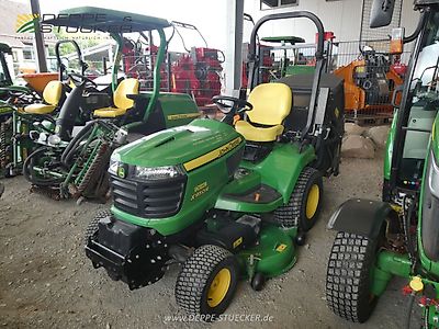 John Deere X950R Hochentleerung