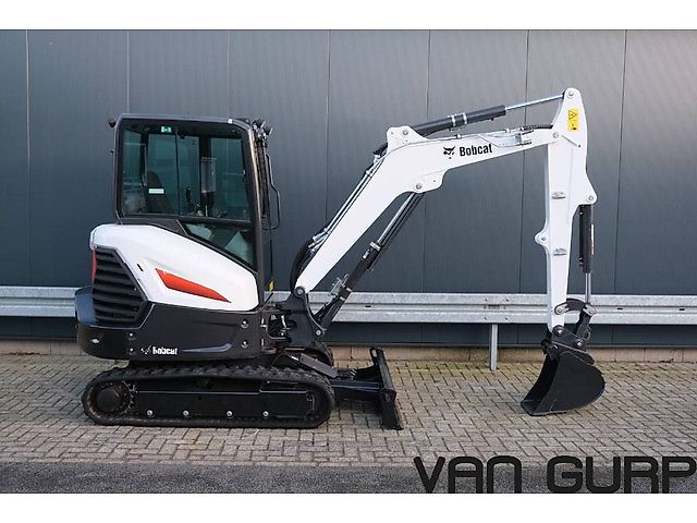 Bobcat E34 | 2021 | 830h