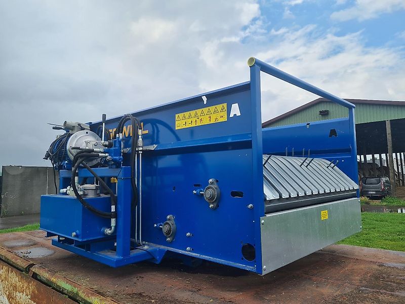 Göweil Rundballenauflöser