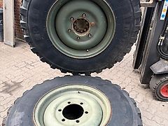Unimog Räder 12.5r20 335/80R20 Conti Pirelli