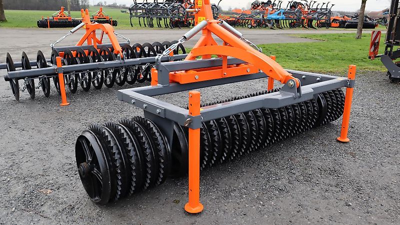 AgroXX MAXXIMUS - CAMBRIDGE FRONTPACKER--3.0 m mit Lenkbock - 525mm Ringe--