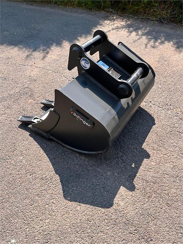 Tieflöffel 300 & 500 1x Grabenräumlöffel 1000 Hydr. Rädlinger