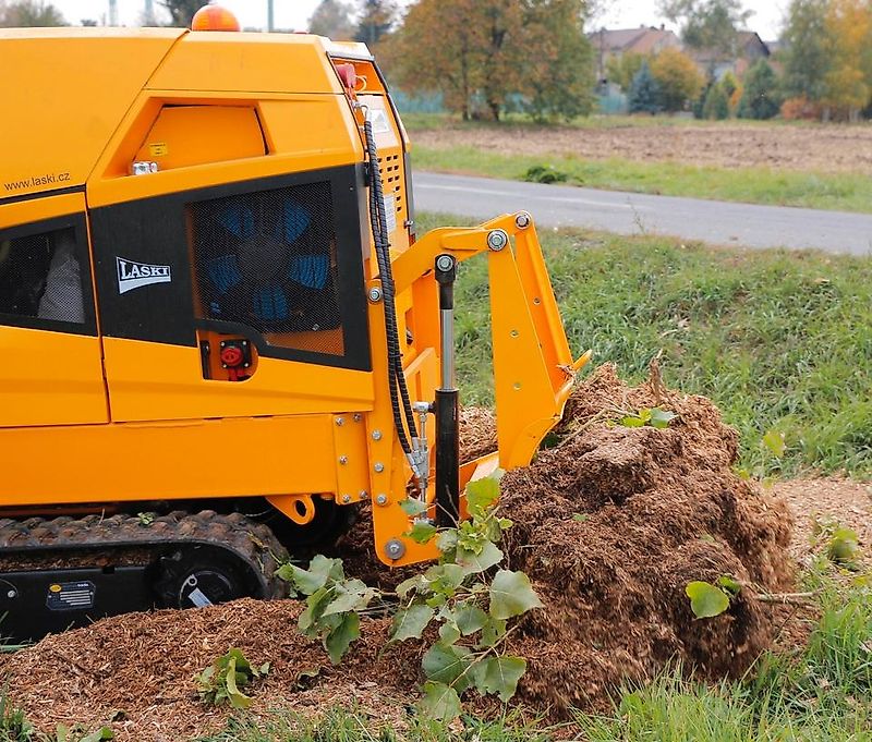 Laski Stubbenfräse Stockfräse Baumstumpffräse Wurzelstockfräse