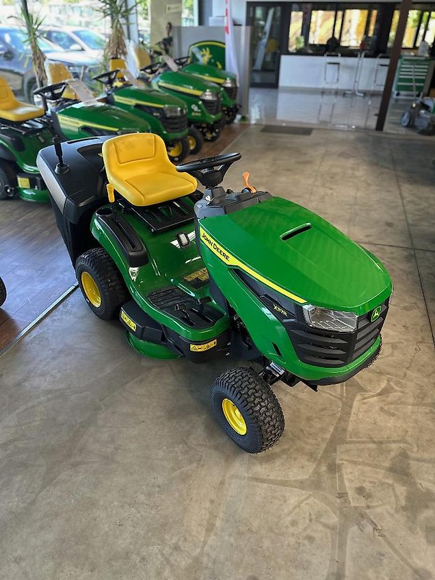 John Deere X117R