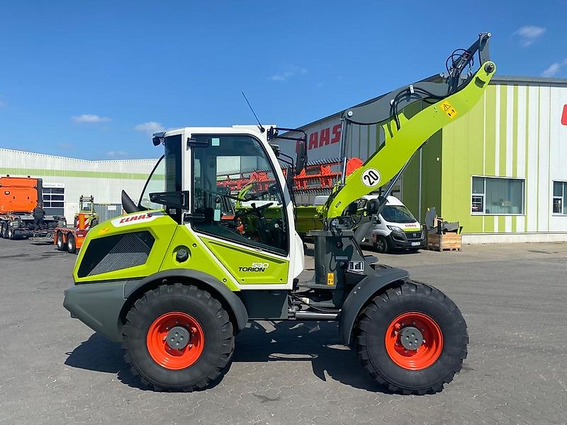 Claas Torion 530